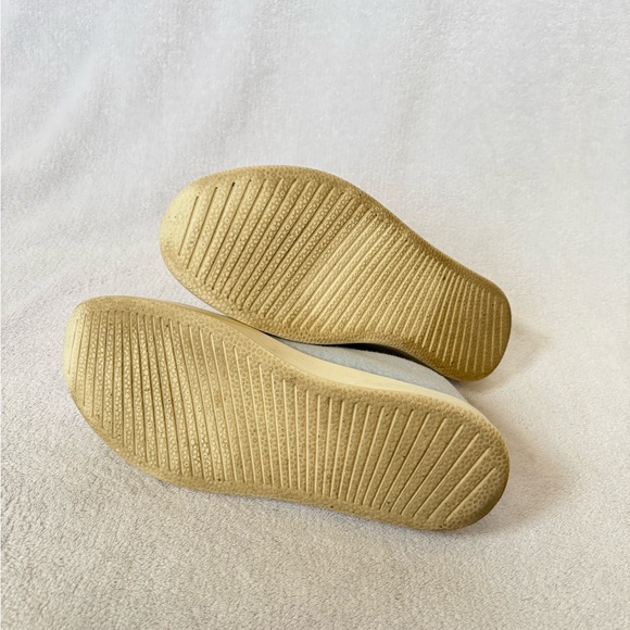 Gray Slip-On Women's Shoes - Picture 6 of 8